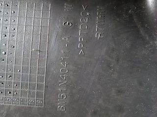 bontott FORD FOCUS III Csomagtérajtó Kárpit