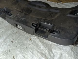 bontott FORD FOCUS III Csomagtérajtó Kárpit