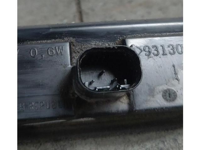 bontott FORD FOCUS III Csomagtérajtó Kilincs