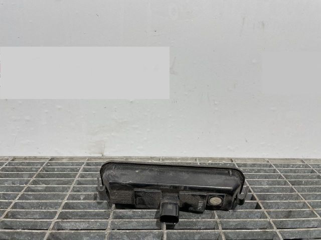 bontott FORD FOCUS III Csomagtérajtó Kilincs