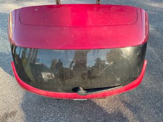 bontott FORD FOCUS III Csomagtérajtó (Részeivel)