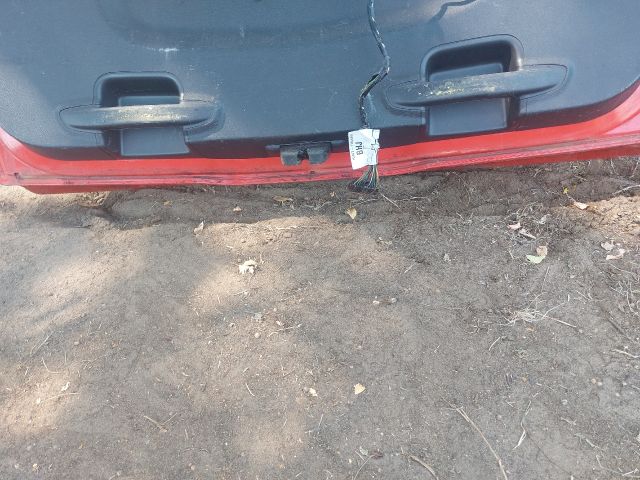 bontott FORD FOCUS III Csomagtérajtó (Részeivel)