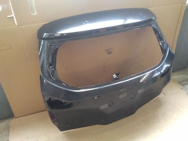 bontott FORD FOCUS III Csomagtérajtó (Üres lemez)