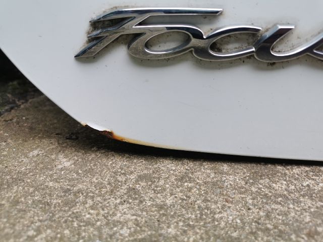 bontott FORD FOCUS III Csomagtérajtó (Üres lemez)