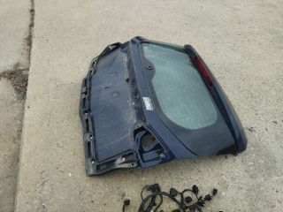 bontott FORD FOCUS III Csomagtérajtó (Üres lemez)