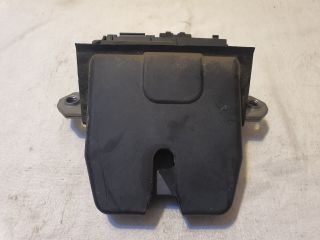 bontott FORD FOCUS III Csomagtérajtó Zárszerkezet