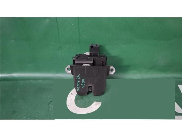 bontott FORD FOCUS III Csomagtérajtó Zárszerkezet