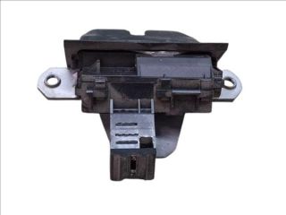 bontott FORD FOCUS III Csomagtérajtó Zárszerkezet