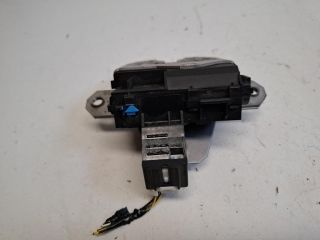 bontott FORD FOCUS III Csomagtérajtó Zárszerkezet