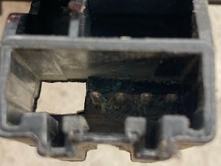 bontott FORD FOCUS III Csomagtérajtó Zárszerkezet