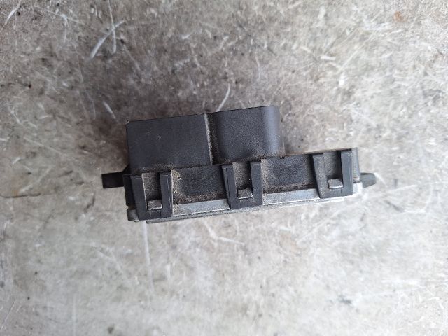 bontott FORD FOCUS III Előtét Ellenállás Fűtőmotor