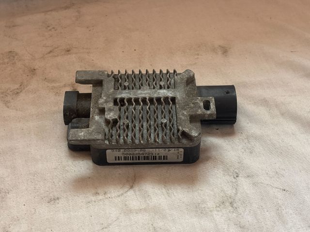 bontott FORD FOCUS III Előtét Ellenállás Hűtőventilátor