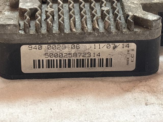 bontott FORD FOCUS III Előtét Ellenállás Hűtőventilátor