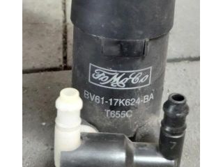 bontott FORD FOCUS III Első Ablakmosó Szivattyú