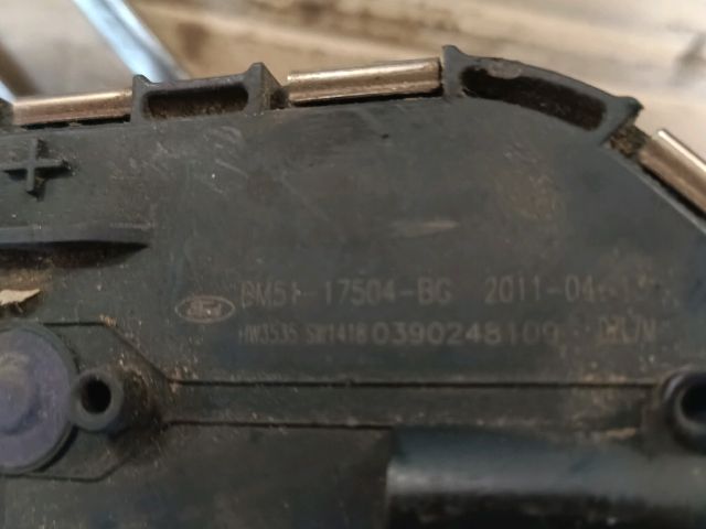 bontott FORD FOCUS III Első Ablaktörlő Motor