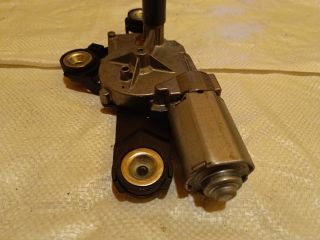 bontott FORD FOCUS III Első Ablaktörlő Motor