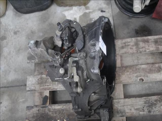 bontott FORD FOCUS III Első Ablaktörlő Motor