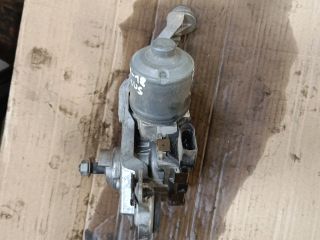 bontott FORD FOCUS III Első Ablaktörlő Motor