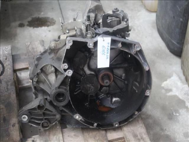 bontott FORD FOCUS III Első Ablaktörlő Motor