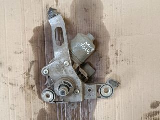 bontott FORD FOCUS III Első Ablaktörlő Motor