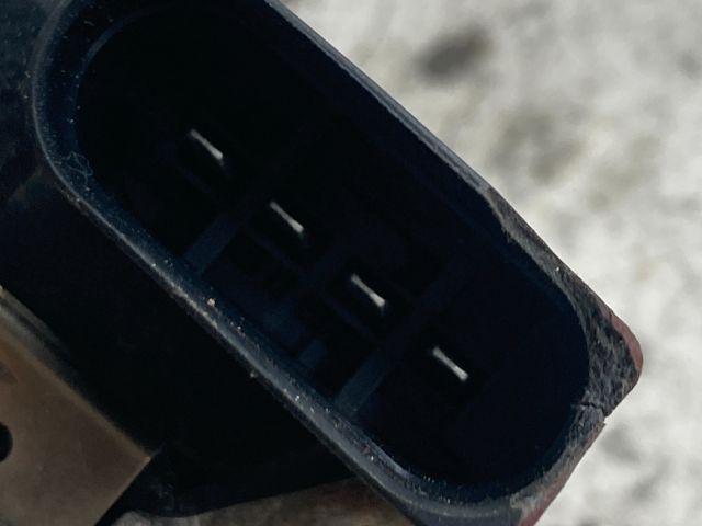 bontott FORD FOCUS III Első Ablaktörlő Motor