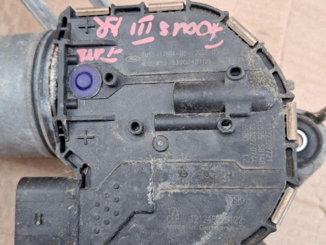 bontott FORD FOCUS III Első Ablaktörlő Motor