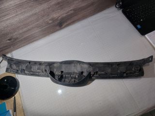 bontott FORD FOCUS III Első Embléma