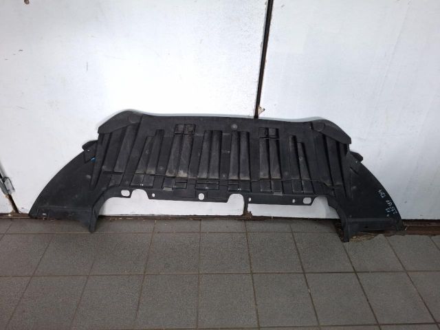 bontott FORD FOCUS III Első Lökhárító Alsó (Műanyag)