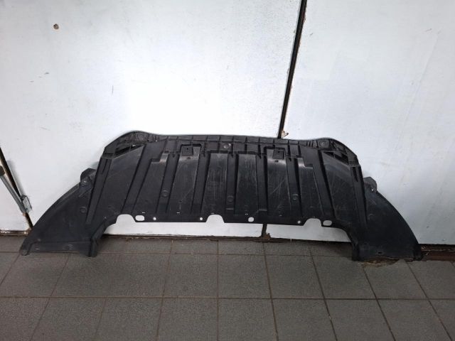 bontott FORD FOCUS III Első Lökhárító Alsó (Műanyag)