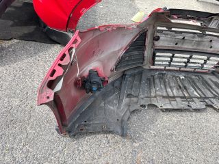 bontott FORD FOCUS III Első Lökhárító (Részeivel)