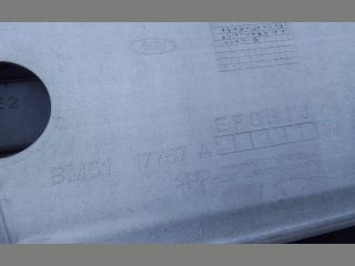 bontott FORD FOCUS III Első Lökhárító (Részeivel)