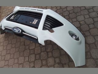 bontott FORD FOCUS III Első Lökhárító (Részeivel)