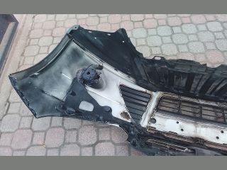 bontott FORD FOCUS III Első Lökhárító (Részeivel)