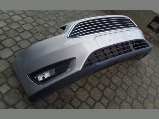 bontott FORD FOCUS III Első Lökhárító (Részeivel)