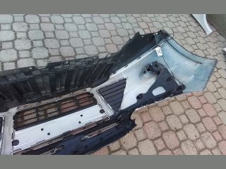 bontott FORD FOCUS III Első Lökhárító (Részeivel)