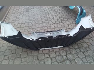 bontott FORD FOCUS III Első Lökhárító (Részeivel)