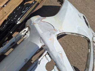 bontott FORD FOCUS III Első Lökhárító (Üresen)