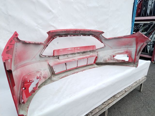 bontott FORD FOCUS III Első Lökhárító (Üresen)