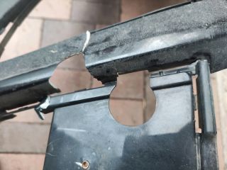 bontott FORD FOCUS III Első Lökhárító (Üresen)