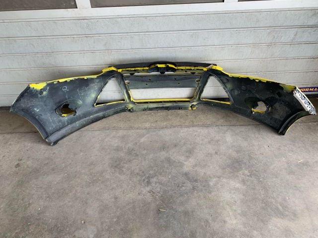 bontott FORD FOCUS III Első Lökhárító (Üresen)