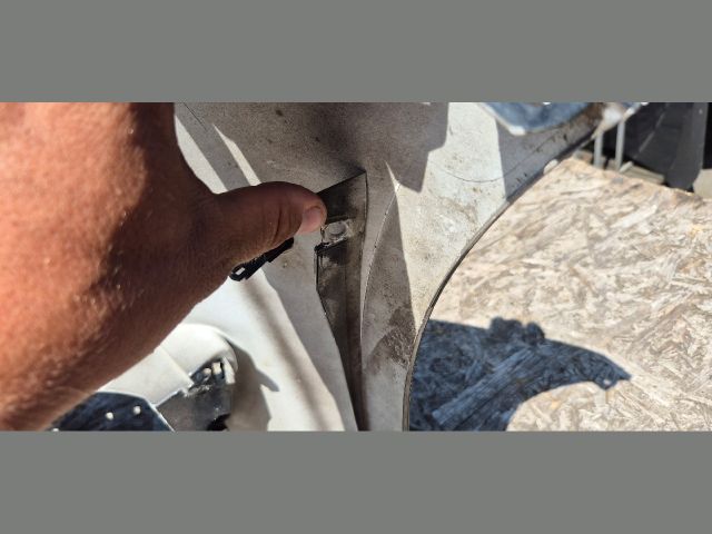 bontott FORD FOCUS III Első Lökhárító (Üresen)