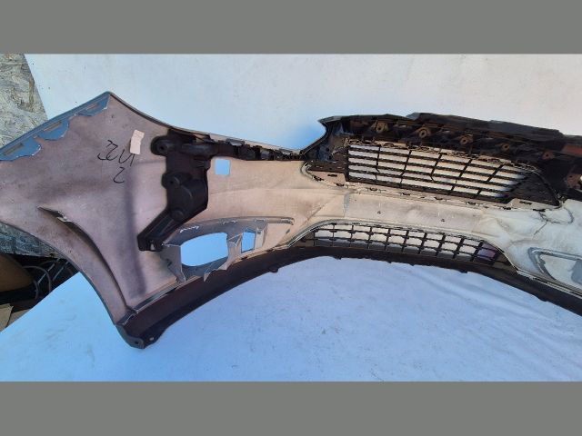 bontott FORD FOCUS III Első Lökhárító (Üresen)