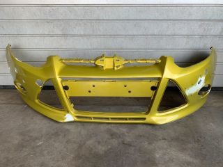 bontott FORD FOCUS III Első Lökhárító (Üresen)