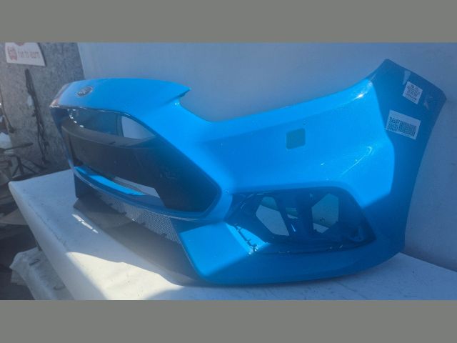 bontott FORD FOCUS III Első Lökhárító (Üresen)