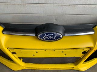 bontott FORD FOCUS III Első Lökhárító (Üresen)