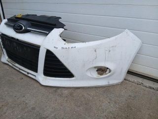 bontott FORD FOCUS III Első Lökhárító (Üresen)