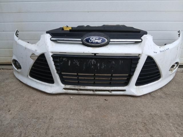 bontott FORD FOCUS III Első Lökhárító (Üresen)