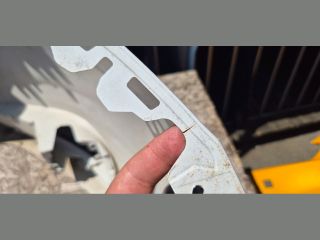 bontott FORD FOCUS III Első Lökhárító (Üresen)