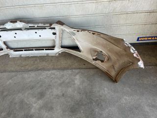 bontott FORD FOCUS III Első Lökhárító (Üresen)