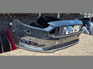 bontott FORD FOCUS III Első Lökhárító (Üresen)